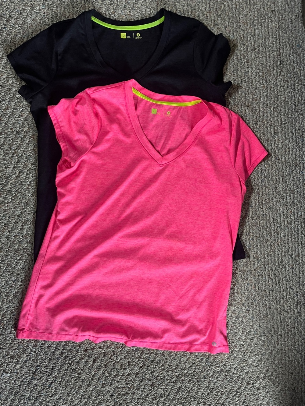 Xersion Hot Pink and Black V‑Neck Active Double Pack